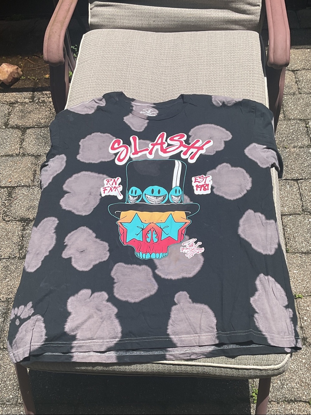 Slash Graphic Tie-Dye Black Short Sleeve Tee